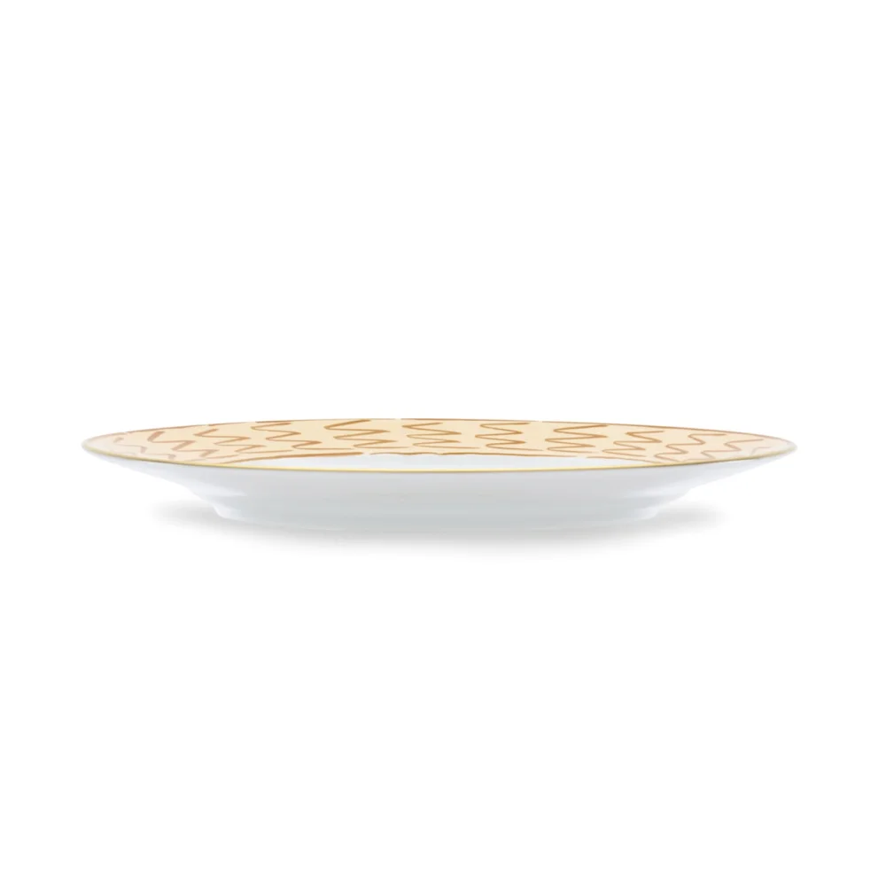 Обеденная тарелка