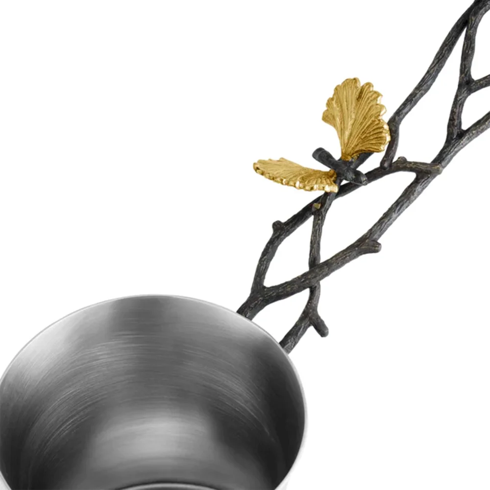 Турка с ложкой